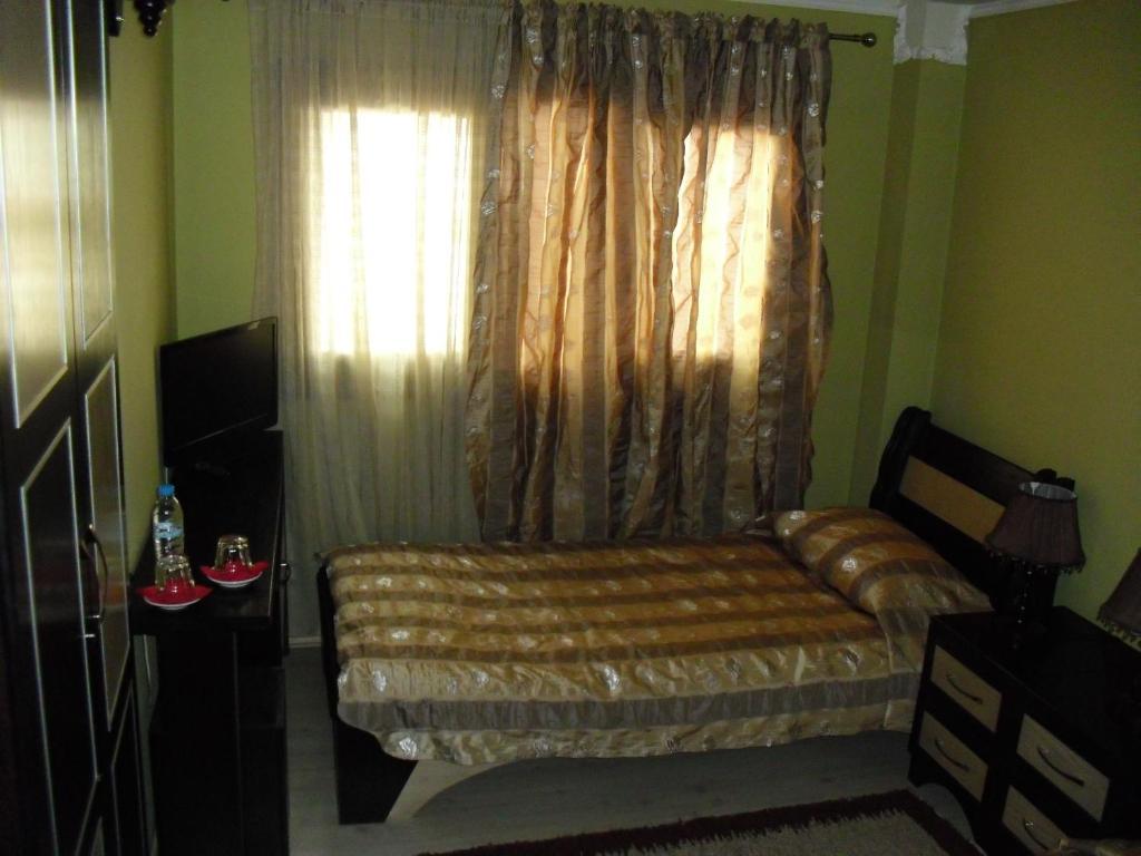 Guest House Bujtina Leon Korce Pokoj fotografie